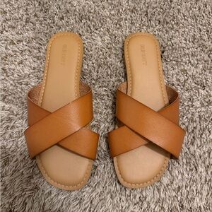 Old Navy Tan Sandals